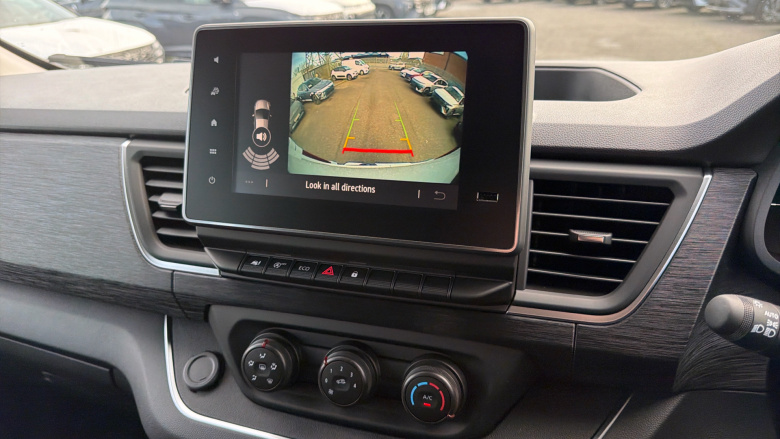 Renault Trafic Lwb Diesel LL30 Blue dCi 150 Extra [Safety] Crew Van